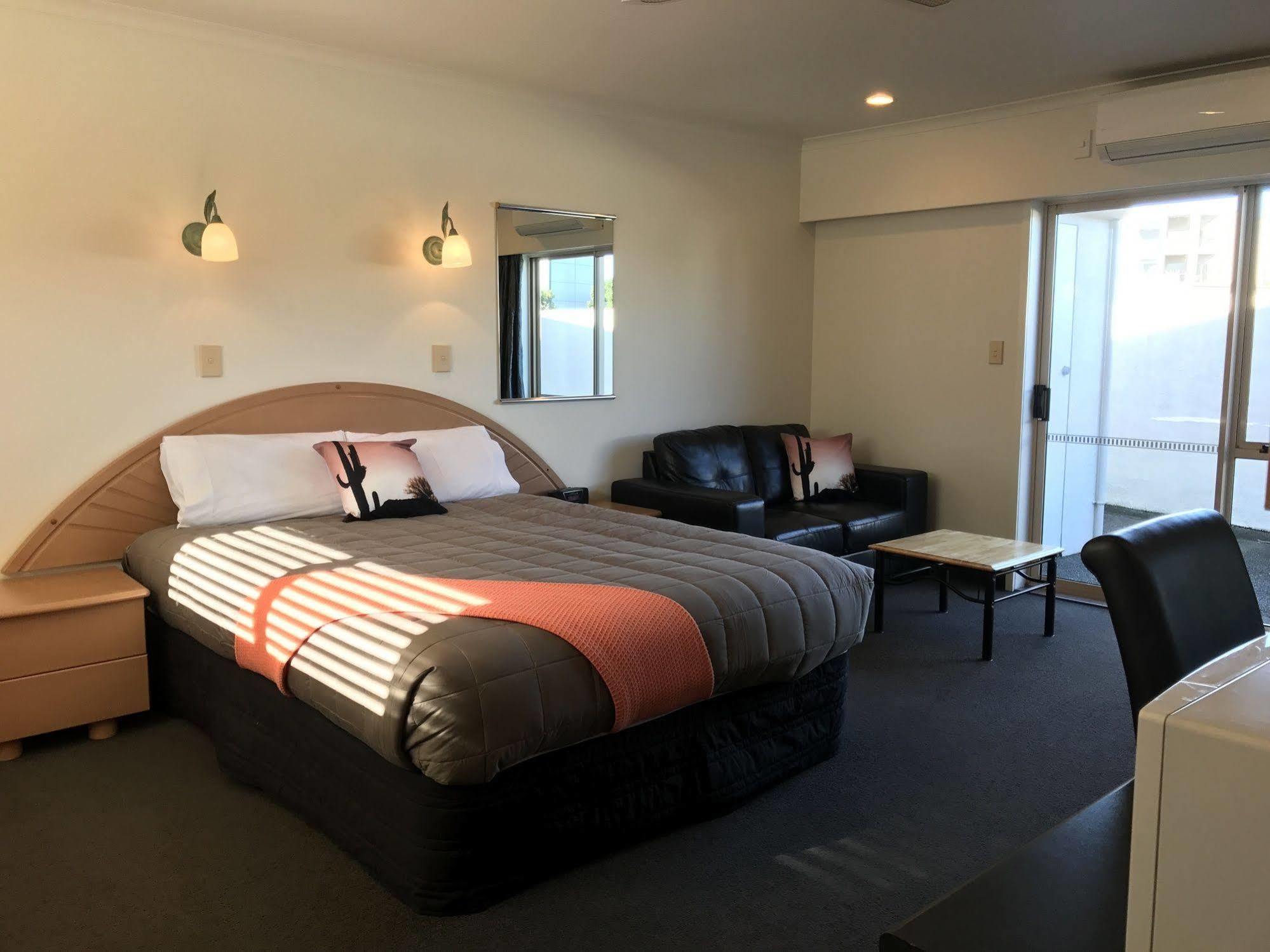 Pacific Harbour Motor Inn 기즈번 외부 사진